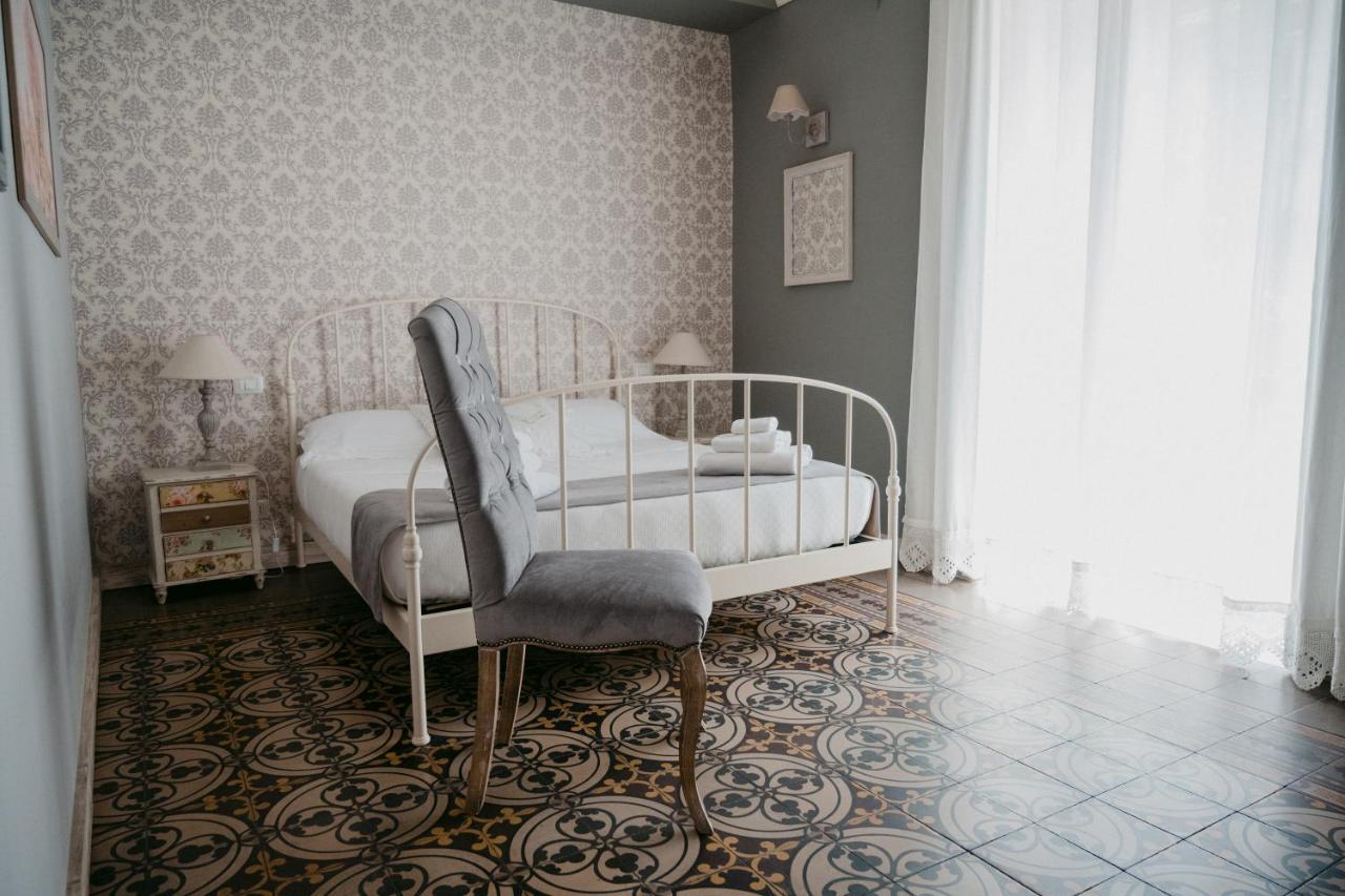 La Casa Di Alma Luxury Rooms Catania Exterior foto